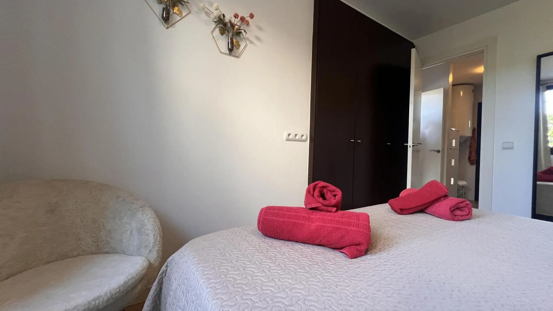 Casa Manzana Villa Calonge  Spain