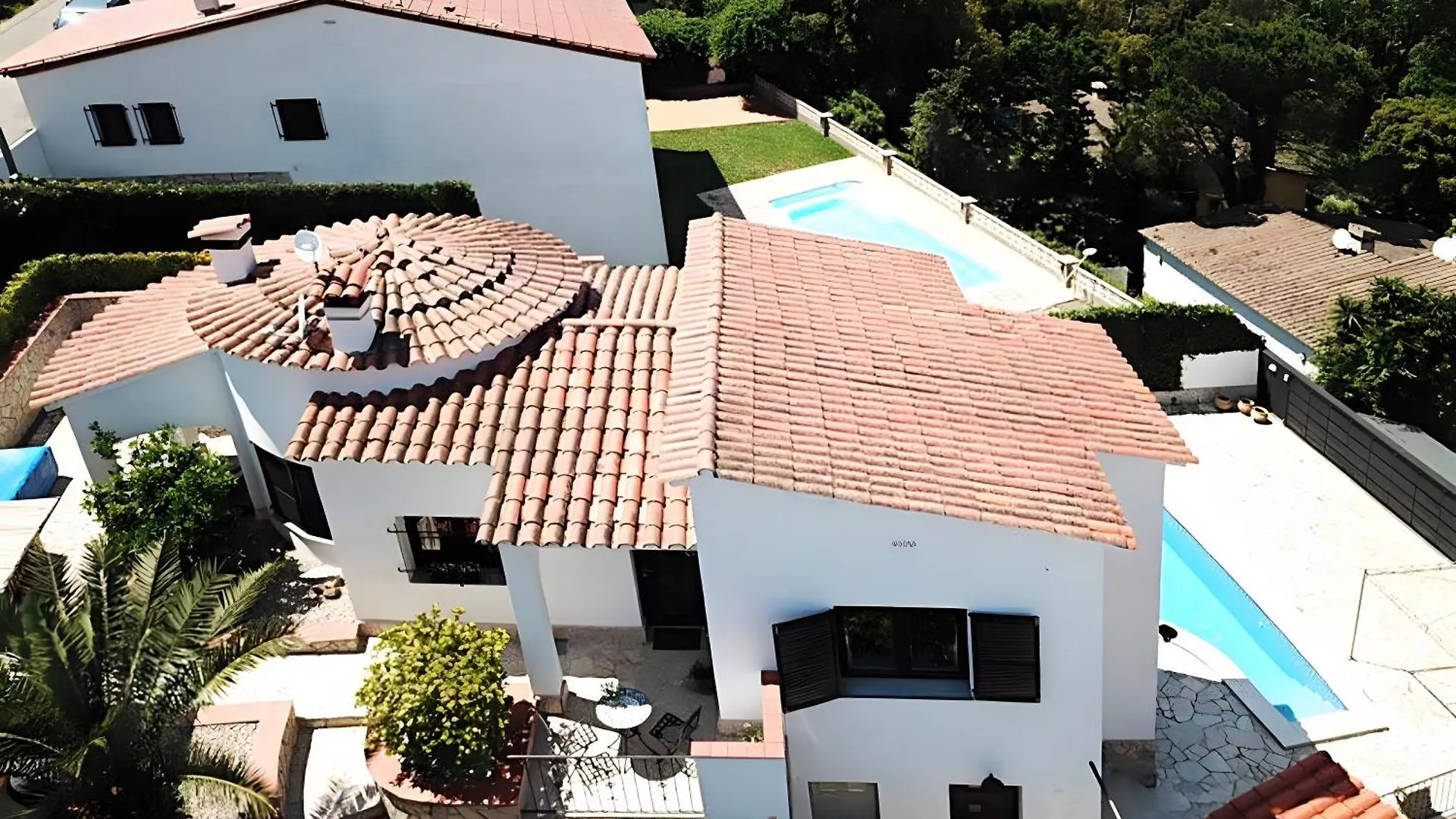 Casa Manzana Villa Calonge