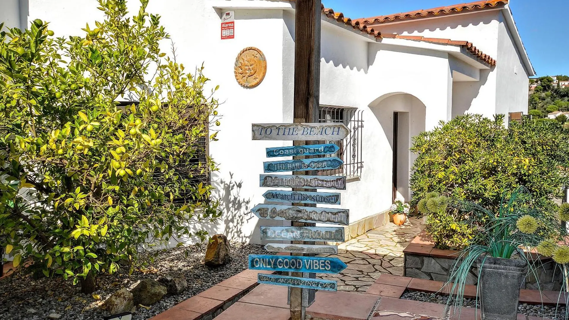 Casa Manzana Villa Calonge  Spain